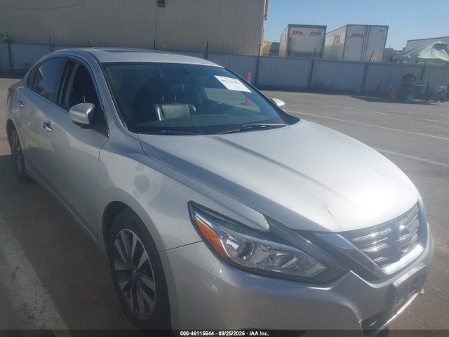 46115644 :رقم المزاد ، 1N4AL3AP7HC289662 vin ، 2017 Nissan Altima 2.5 Sl مزاد بيع