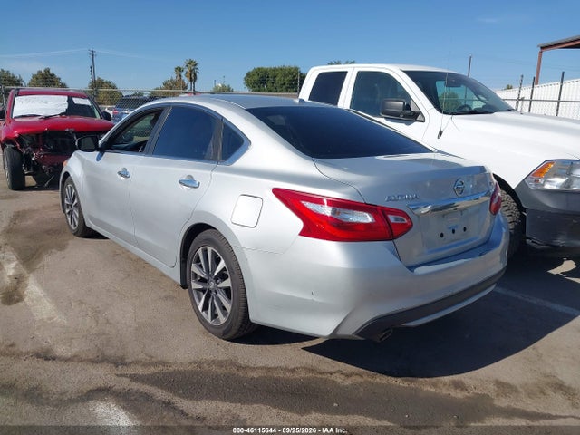 46115644 :رقم المزاد ، 1N4AL3AP7HC289662 vin ، 2017 Nissan Altima 2.5 Sl مزاد بيع