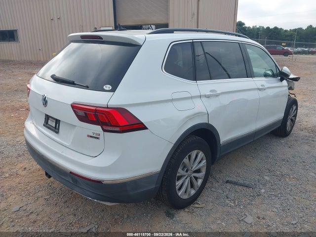 2018 Volkswagen Tiguan 2.0t Se/2.0t Sel მანქანა იყიდება აუქციონზე, vin: 3VV2B7AX0JM053482, აუქციონის ნომერი: 46115700