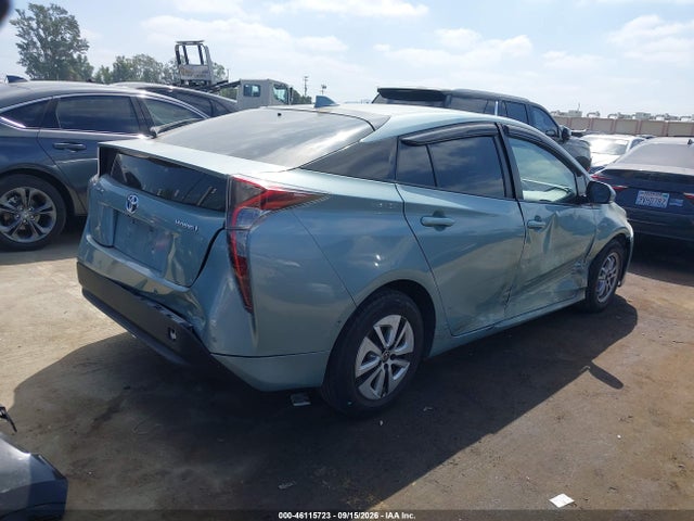 Toyota Prius Two 2017 JTDKBRFU9H3051346 Image 4