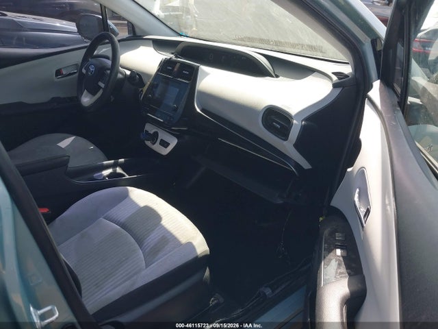 Toyota Prius Two 2017 JTDKBRFU9H3051346 Image 5