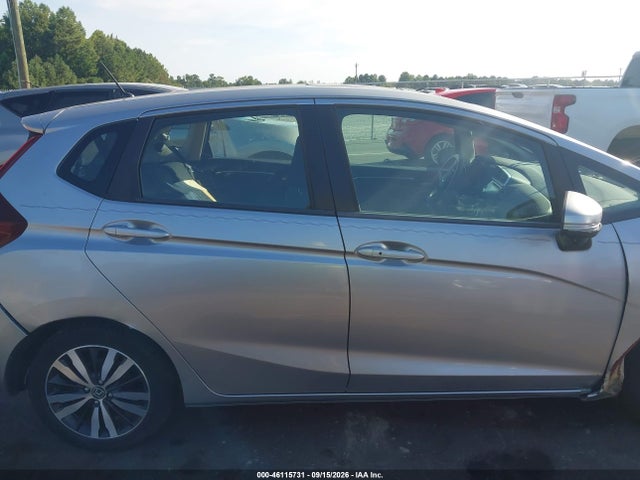 46115731 :رقم المزاد ، 3HGGK5H78HM709812 vin ، 2017 Honda Fit Ex مزاد بيع