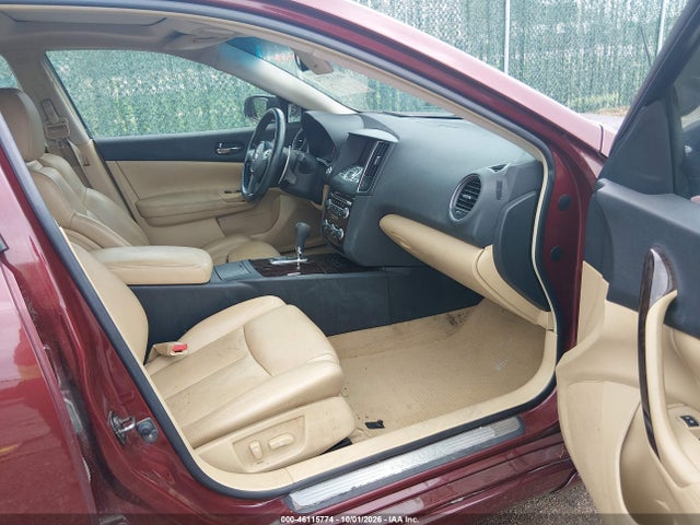 46115774 :رقم المزاد ، 1N4AA5AP1AC852292 vin ، 2010 Nissan Maxima 3.5 Sv مزاد بيع