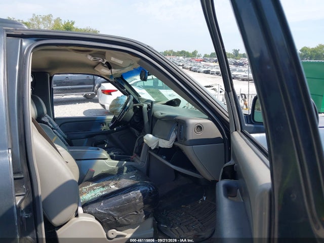 46115806 :رقم المزاد ، 1GNEC13Z33R247758 vin ، 2003 Chevrolet Tahoe Ls مزاد بيع
