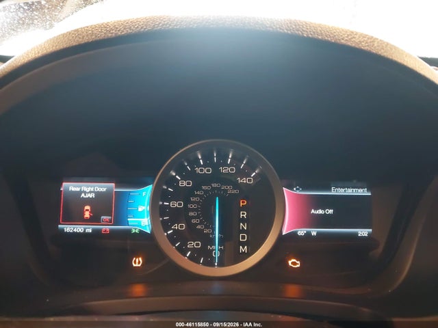 46115850 :رقم المزاد ، 1FM5K8D83FGB01012 vin ، 2015 Ford Explorer Xlt مزاد بيع