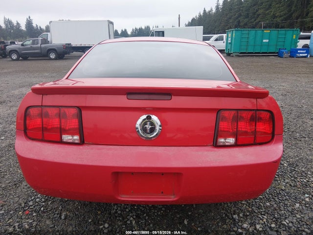 2007 Ford Mustang V6 Deluxe/v6 Premium მანქანა იყიდება აუქციონზე, vin: 1ZVHT80N475349919, აუქციონის ნომერი: 46115895