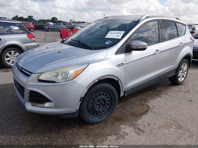 46115896 :رقم المزاد ، 1FMCU0JX1GUC41626 vin ، 2016 Ford Escape Titanium مزاد بيع