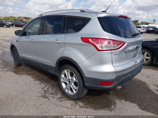 46115896 :رقم المزاد ، 1FMCU0JX1GUC41626 vin ، 2016 Ford Escape Titanium مزاد بيع