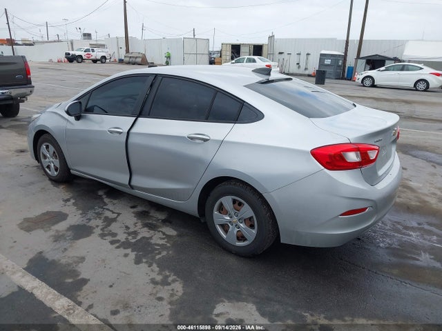 Chevrolet Cruze Ls Auto 2017 1G1BC5SM8H7179204 Image 3