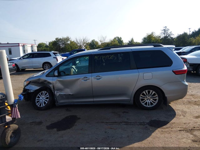 Продажа на аукционе авто 2015 Toyota Sienna Xle 8 Passenger, vin: 5TDYK3DC8FS590201, номер лота: 46115925