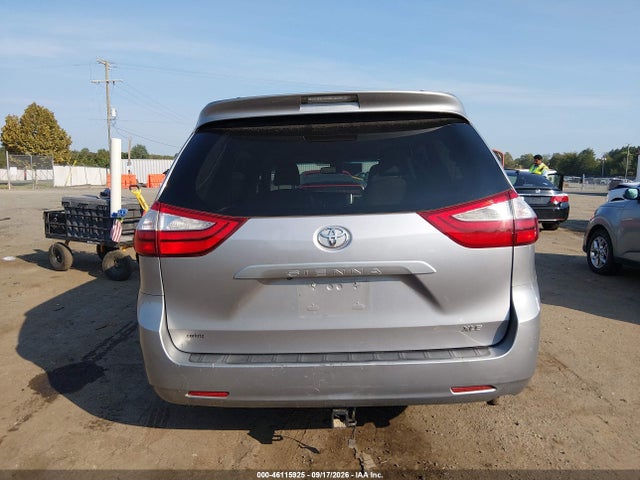 Продажа на аукционе авто 2015 Toyota Sienna Xle 8 Passenger, vin: 5TDYK3DC8FS590201, номер лота: 46115925