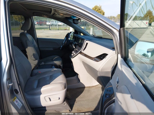 Продажа на аукционе авто 2015 Toyota Sienna Xle 8 Passenger, vin: 5TDYK3DC8FS590201, номер лота: 46115925