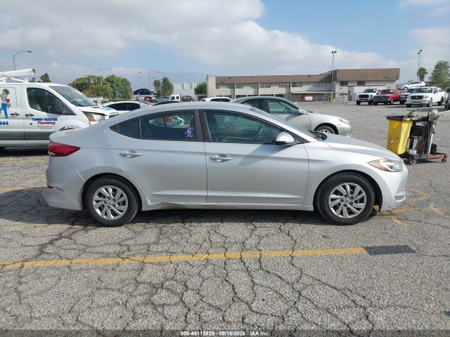 Hyundai ELANTRA SE 2017 KMHD74LF2HU424817 Image 13