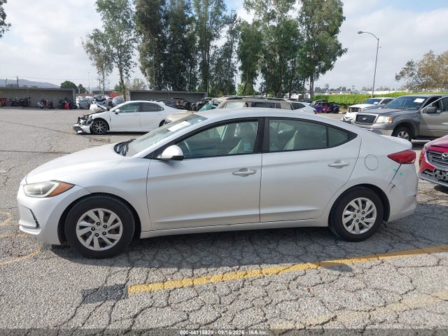Hyundai ELANTRA SE 2017 KMHD74LF2HU424817 Image 14