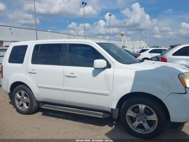 46115936 :رقم المزاد ، 5FNYF3H51EB004067 vin ، 2014 Honda Pilot Ex-l مزاد بيع