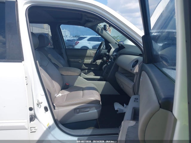 46115936 :رقم المزاد ، 5FNYF3H51EB004067 vin ، 2014 Honda Pilot Ex-l مزاد بيع