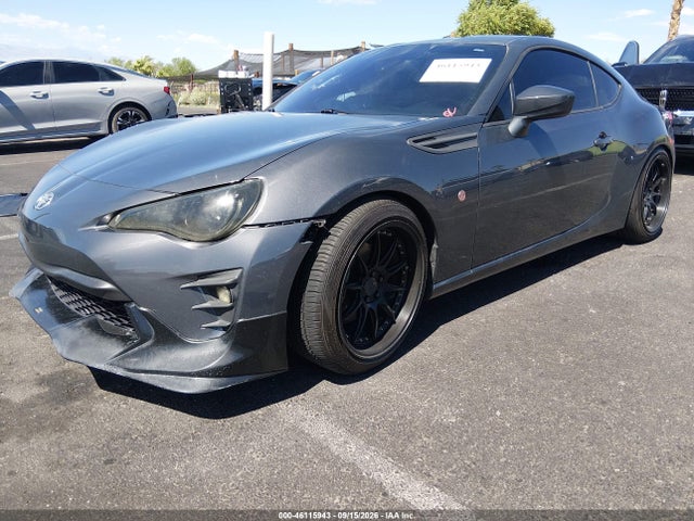 46115943 :رقم المزاد ، JF1ZNAA13L9753520 vin ، 2020 Toyota 86 مزاد بيع