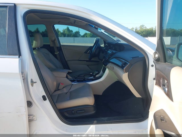 46115961 :رقم المزاد ، 1HGCR2F89GA229679 vin ، 2016 Honda Accord Ex-l مزاد بيع