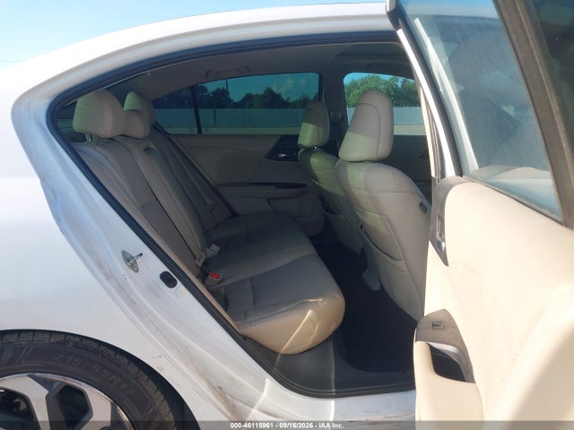 46115961 :رقم المزاد ، 1HGCR2F89GA229679 vin ، 2016 Honda Accord Ex-l مزاد بيع
