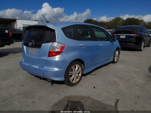 2010 Honda Fit Sport მანქანა იყიდება აუქციონზე, vin: JHMGE8H68AS006964, აუქციონის ნომერი: 46115973
