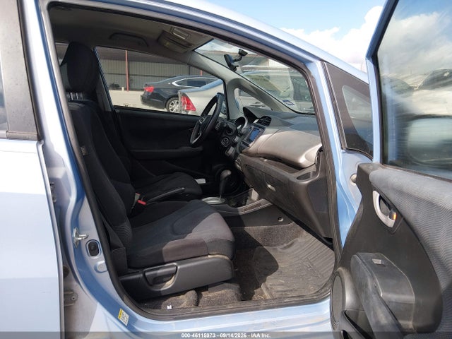 2010 Honda Fit Sport მანქანა იყიდება აუქციონზე, vin: JHMGE8H68AS006964, აუქციონის ნომერი: 46115973