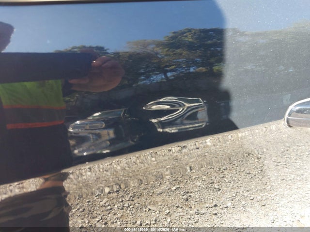 46115999 :رقم المزاد ، 1FMCU0GD0JUB38847 vin ، 2018 Ford Escape Se مزاد بيع