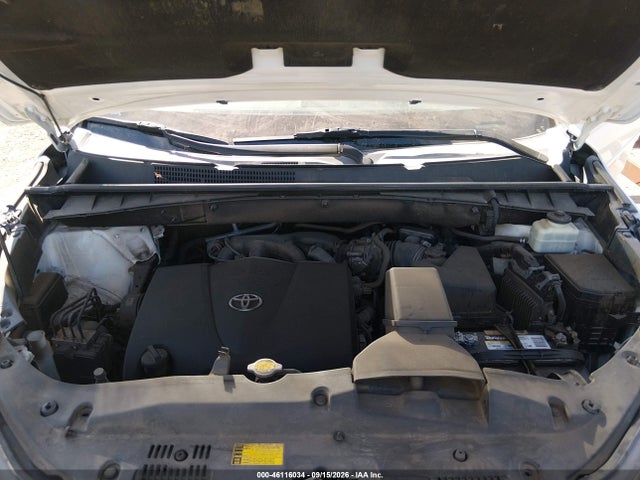 Продажа на аукционе авто 2017 Toyota Highlander Limited, vin: 5TDYZRFH4HS204805, номер лота: 46116034
