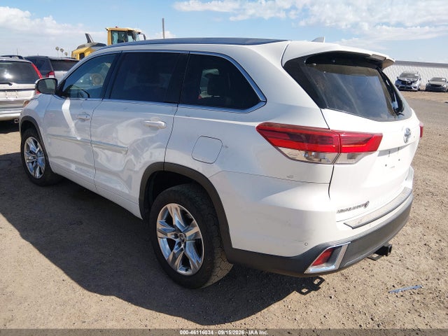 Продажа на аукционе авто 2017 Toyota Highlander Limited, vin: 5TDYZRFH4HS204805, номер лота: 46116034