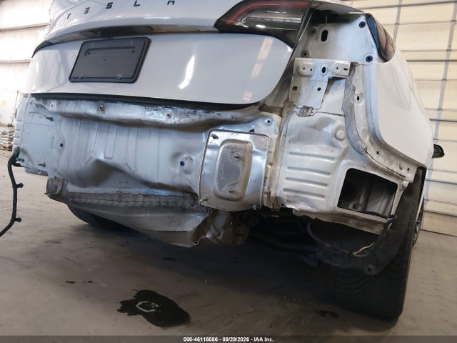 Продаж на аукціоні авто 2021 Tesla Model 3 Long Range Dual Motor All-wheel Drive, vin: 5YJ3E1EB1MF938983, номер лоту: 46116086