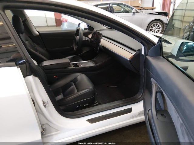 Продаж на аукціоні авто 2021 Tesla Model 3 Long Range Dual Motor All-wheel Drive, vin: 5YJ3E1EB1MF938983, номер лоту: 46116086