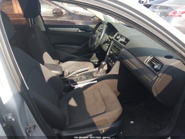 Aukcja sprzedaży 2012 Volkswagen Passat 2.5l S, vin: 1VWAP7A39CC057721, numer aukcji: 46116095