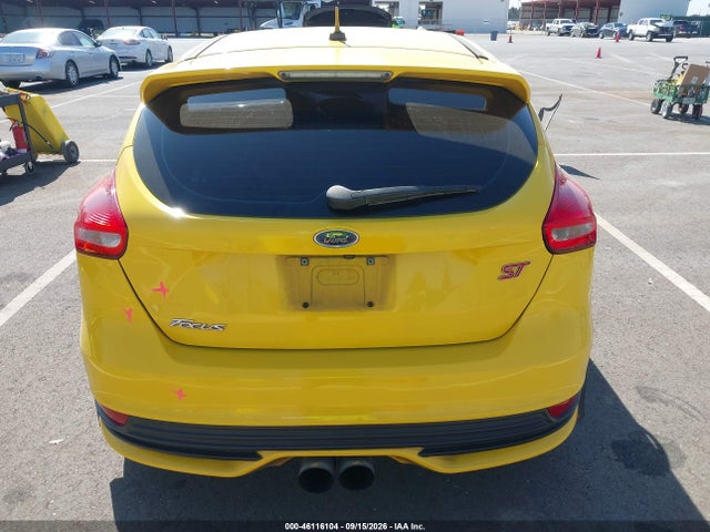 Ford FOCUS ST 2018 1FADP3L92JL236776 Image 17