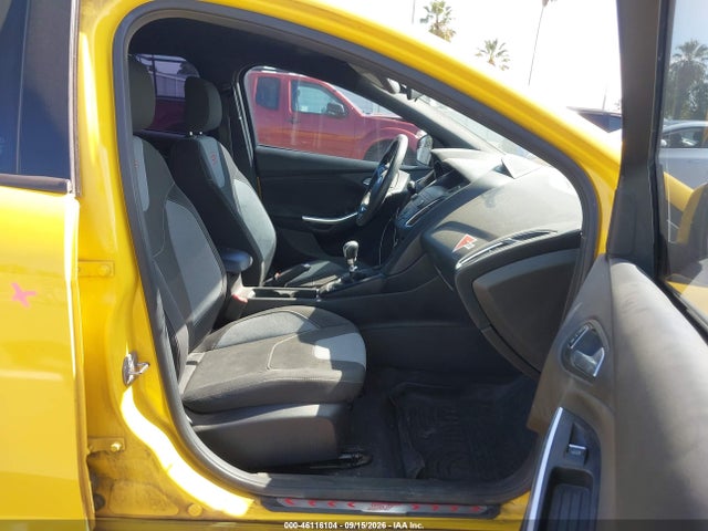 Ford FOCUS ST 2018 1FADP3L92JL236776 Image 5