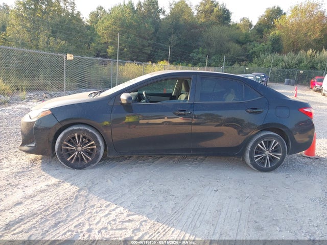 2017 Toyota Corolla Le მანქანა იყიდება აუქციონზე, vin: 2T1BURHE5HC853321, აუქციონის ნომერი: 46116105