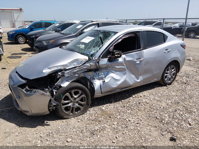 46116117 :رقم المزاد ، 3MYDLBYV1HY157804 vin ، 2017 Toyota Yaris Ia مزاد بيع