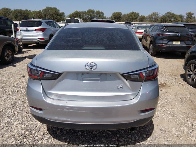 46116117 :رقم المزاد ، 3MYDLBYV1HY157804 vin ، 2017 Toyota Yaris Ia مزاد بيع