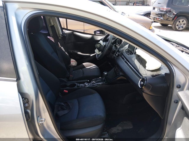 46116117 :رقم المزاد ، 3MYDLBYV1HY157804 vin ، 2017 Toyota Yaris Ia مزاد بيع