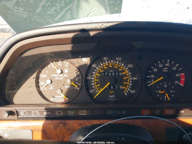 46116158 :رقم المزاد ، WDBCA39E1KA498778 vin ، 1989 Mercedes-benz 560 Sel مزاد بيع