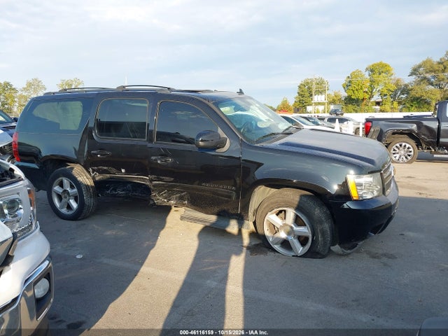 Продажа на аукционе авто 2014 Chevrolet Suburban 1500 Lt, vin: 1GNSKJE72ER241907, номер лота: 46116159