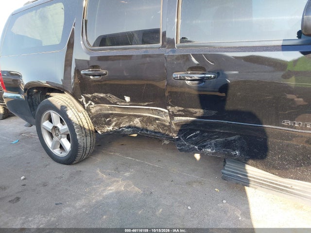 Продажа на аукционе авто 2014 Chevrolet Suburban 1500 Lt, vin: 1GNSKJE72ER241907, номер лота: 46116159