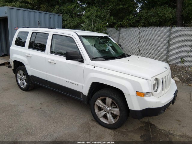 Продажа на аукционе авто 2015 Jeep Patriot Latitude, vin: 1C4NJRFB3FD354418, номер лота: 46116187