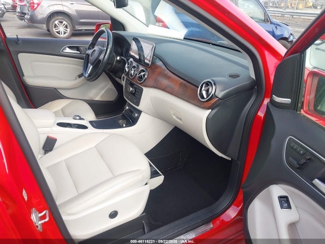 46116221 :رقم المزاد ، WDDVP9AB2EJ001700 vin ، 2014 Mercedes-benz B-class Electric Drive مزاد بيع