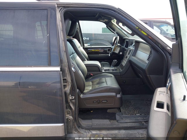 Продаж на аукціоні авто 2010 Lincoln Navigator, vin: 5LMJJ2J58AEJ06006, номер лоту: 46116222