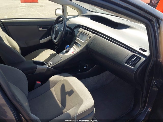 Toyota Prius Two 2015 JTDKN3DU4F0458688 Image 5