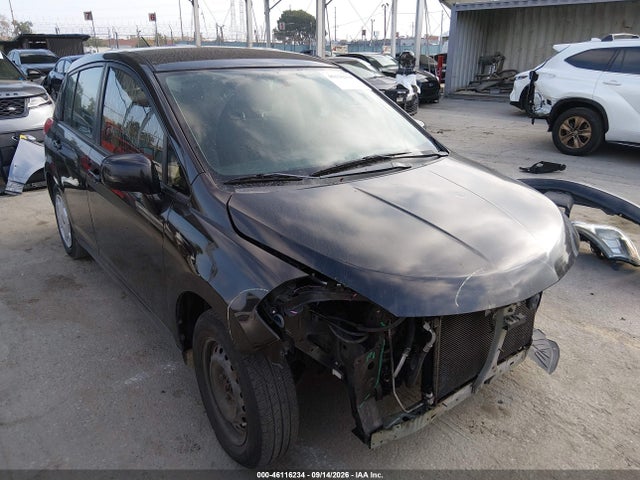 2011 Nissan Versa 1.8s მანქანა იყიდება აუქციონზე, vin: 3N1BC1CP8BL421326, აუქციონის ნომერი: 46116234