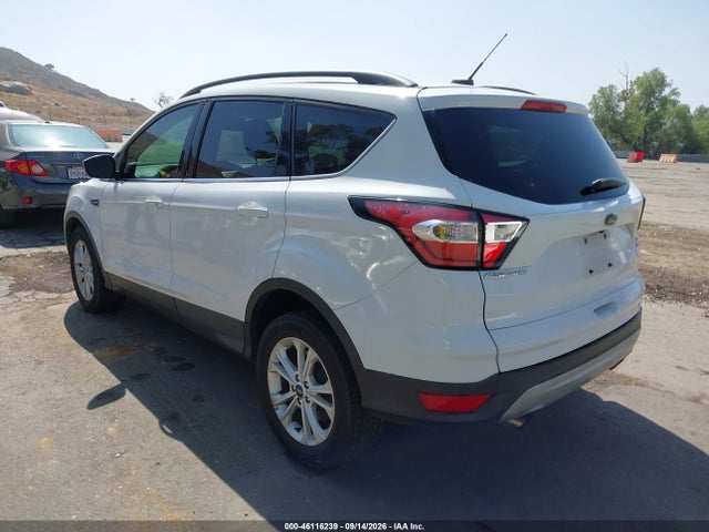 1FMCU9GD8JUD07890 Ford ESCAPE SE