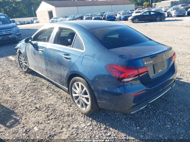 46116245 :رقم المزاد ، WDD3G4FB9KW025638 vin ، 2019 Mercedes-benz A 220 4matic مزاد بيع