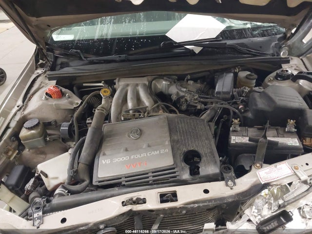 46116266 :رقم المزاد ، 4T1BF28B0YU054519 vin ، 2000 Toyota Avalon Xls مزاد بيع