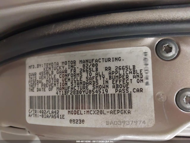 46116266 :رقم المزاد ، 4T1BF28B0YU054519 vin ، 2000 Toyota Avalon Xls مزاد بيع