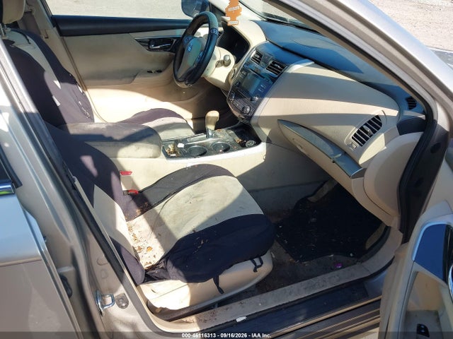 2014 Nissan Altima 2.5 Sv მანქანა იყიდება აუქციონზე, vin: 1N4AL3AP3EC130567, აუქციონის ნომერი: 46116313